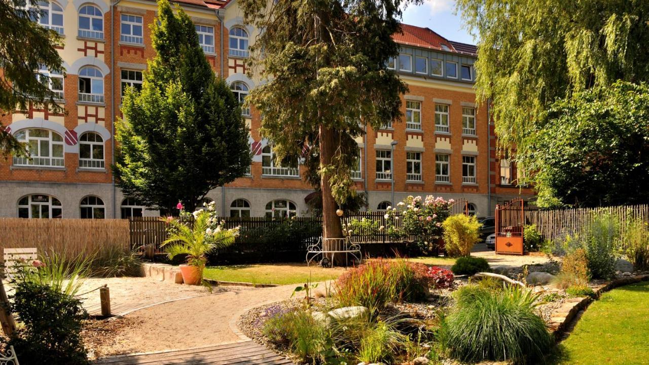 Kunstwerk B Hotel Trossingen Exterior photo