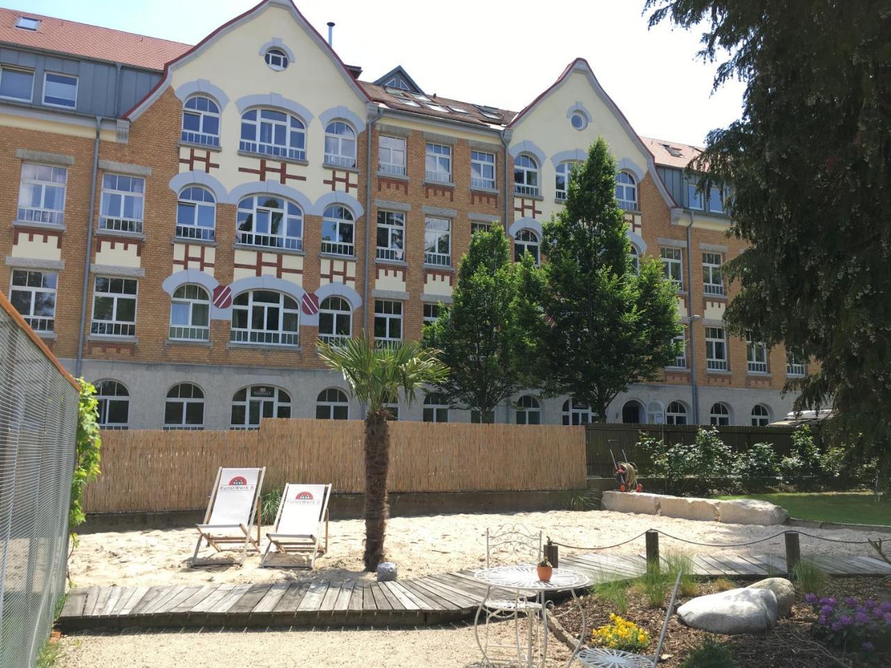 Kunstwerk B Hotel Trossingen Exterior photo